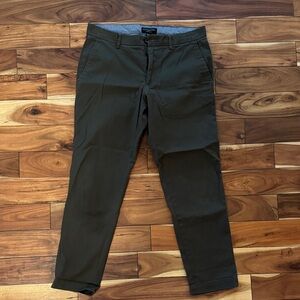 Men's Olive Green Chino Pants